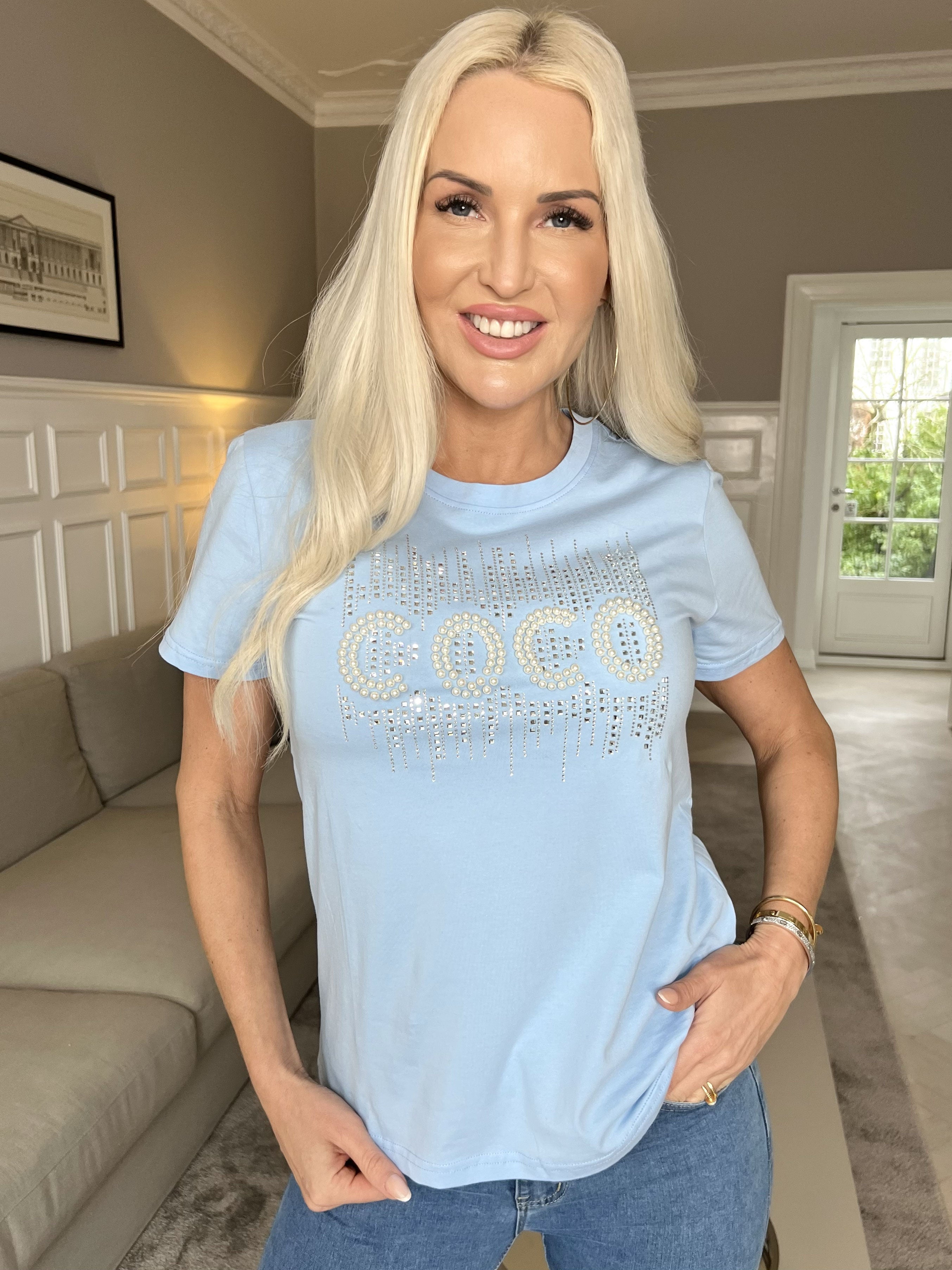Coco - T-shirt med perler og similisten på brystet